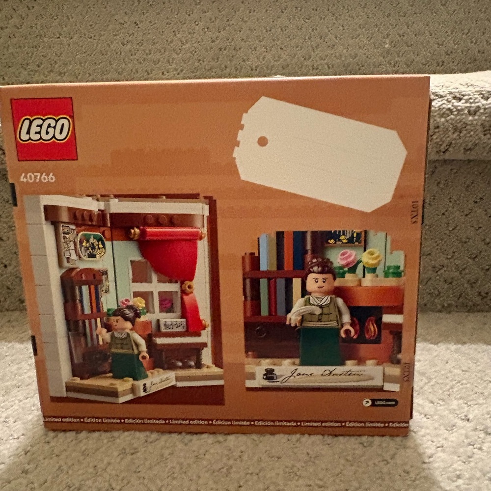 Tribute to Jane Austen’s Books Lego set! - Picture 2 of 5